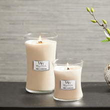 Load image into Gallery viewer,  Woodwick Large Candle- Tonka &amp; Almond Milk 
