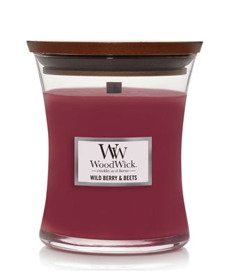 Woodwick Medium Candle Wild Berry & Beet