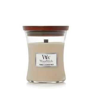 Woodwick Medium Candle- Tonka Almond Milk 