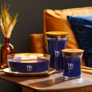 Woodwick Medium Candle- Hinoki Dahlia 