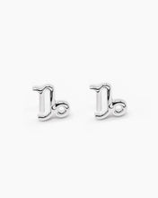 Load image into Gallery viewer, Sterling Silver Zodiac Earring - Capricorn [sty:capricorn]
