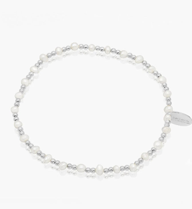 Petals - Silver Multi White Pearl Bracelet 