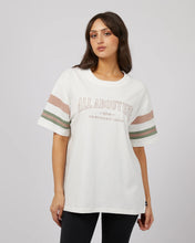 Load image into Gallery viewer, Boston Panel Tee White [siz:22]
