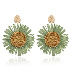 Flora Sunflower Earrings [col:gold Green]