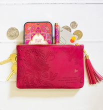 Load image into Gallery viewer, Radiant Rudy Essential Purse With Pouch 
