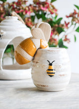 Load image into Gallery viewer, Pot - Bee Rustic White
