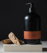 Load image into Gallery viewer, Scarlet &amp; Grace Body Lotion Vanilla Patchouli &amp; Sandalwood 500ml
